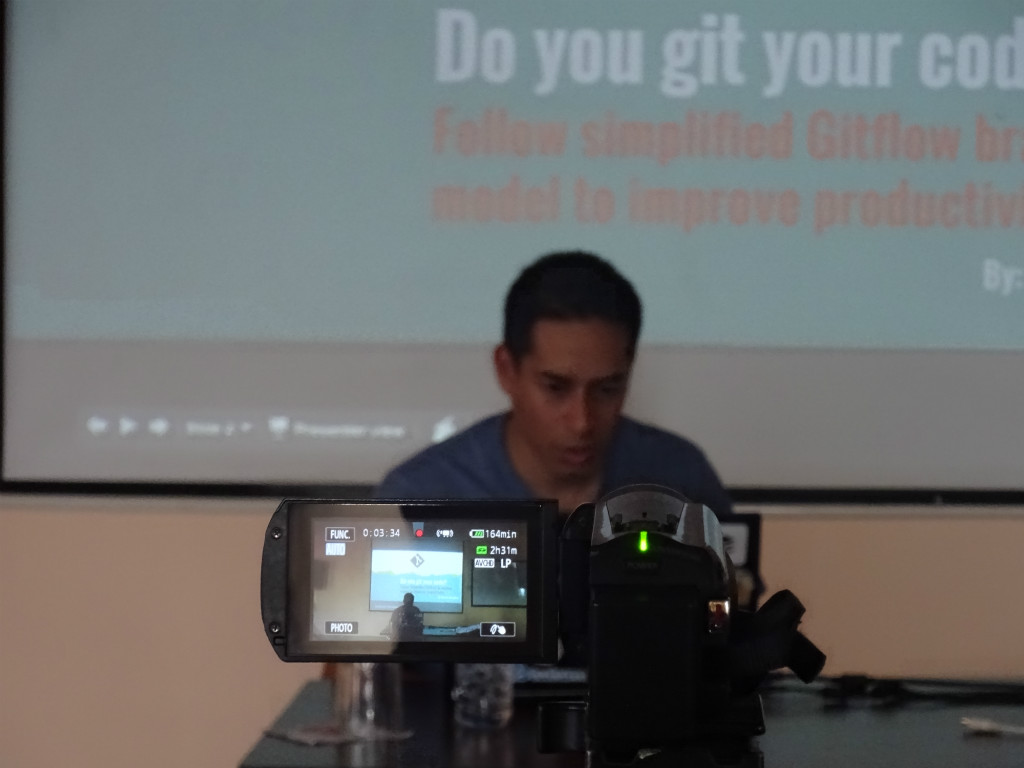 PHP Dev Meetup 16 My talk on simplified gitflow